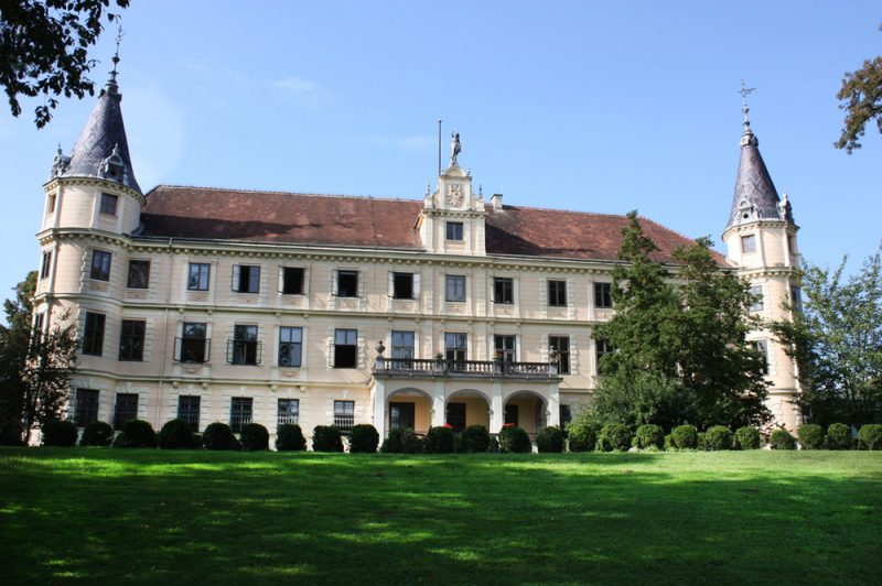 Kongress Thema: geistlich geleitet - Konferenz - Puchberg, bei Wels, Schloss Puchberg - Österreich - Gruppe