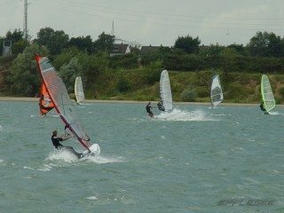windsurfers place: wassersportler